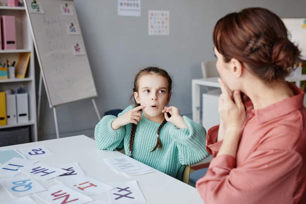 define speech pathologist